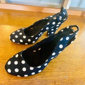 Forever 21 Polka Dot Heels size 6-50s retro